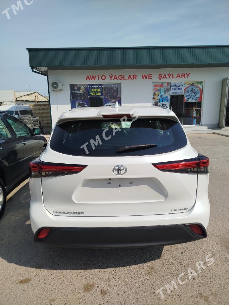 Toyota Highlander 2022 - 470 000 TMT - Мары - img 6