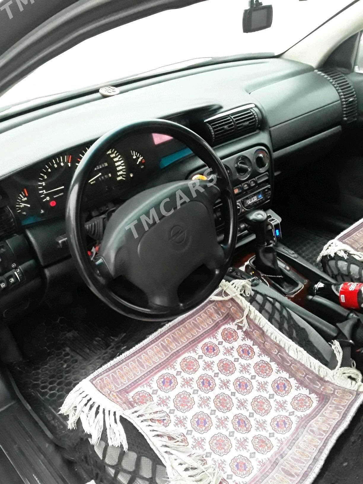 Opel Omega 1995 - 35 000 TMT - Ак-Бугдайский этрап - img 5