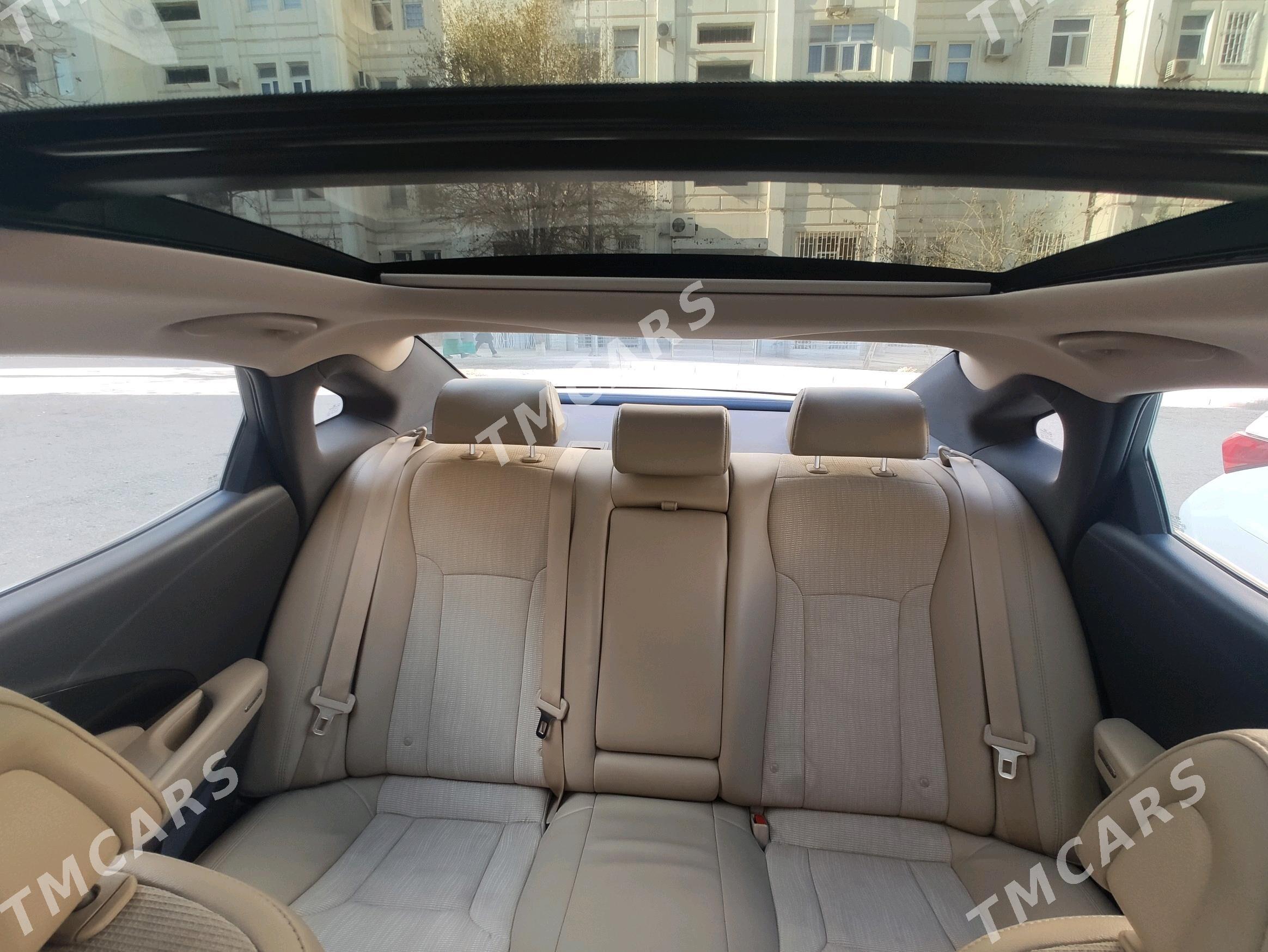 Hyundai Grandeur 2014 - 236 000 TMT - Ашхабад - img 6
