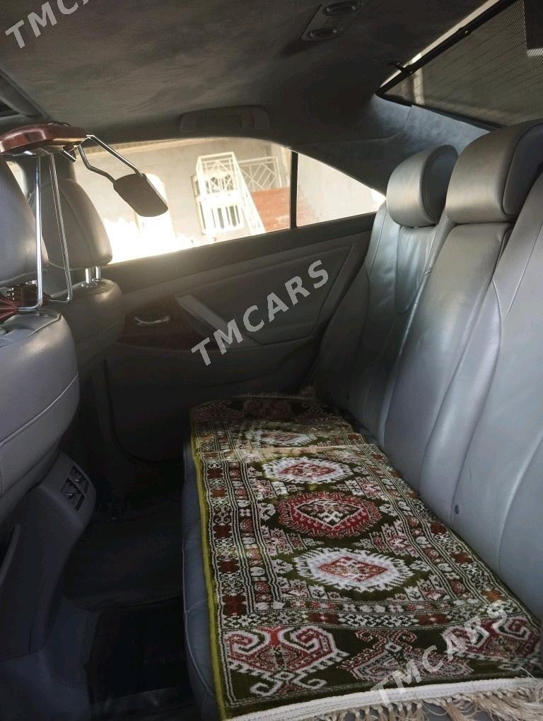 Toyota Camry 2007 - 180 000 TMT - Байрамали - img 3