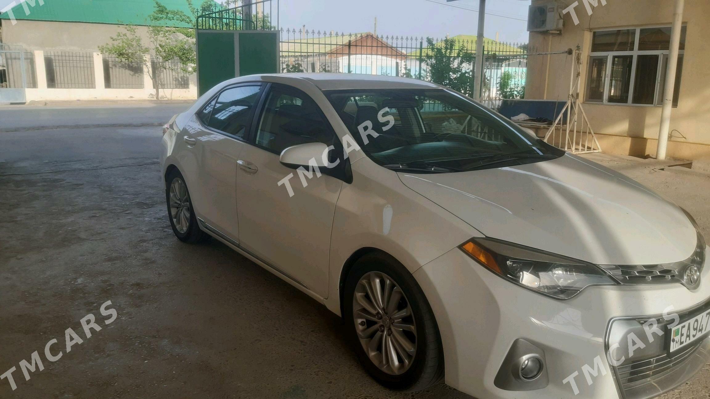 Toyota Corolla 2014 - 178 000 TMT - Büzmeýin - img 3