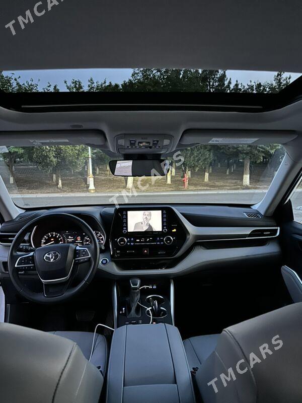 Toyota Highlander 2022 - 680 000 TMT - Aşgabat - img 3