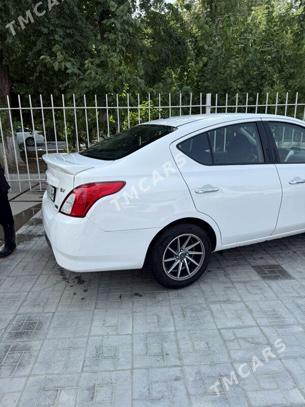 Nissan Versa 2016 - 130 000 TMT - Kim raýon - img 6