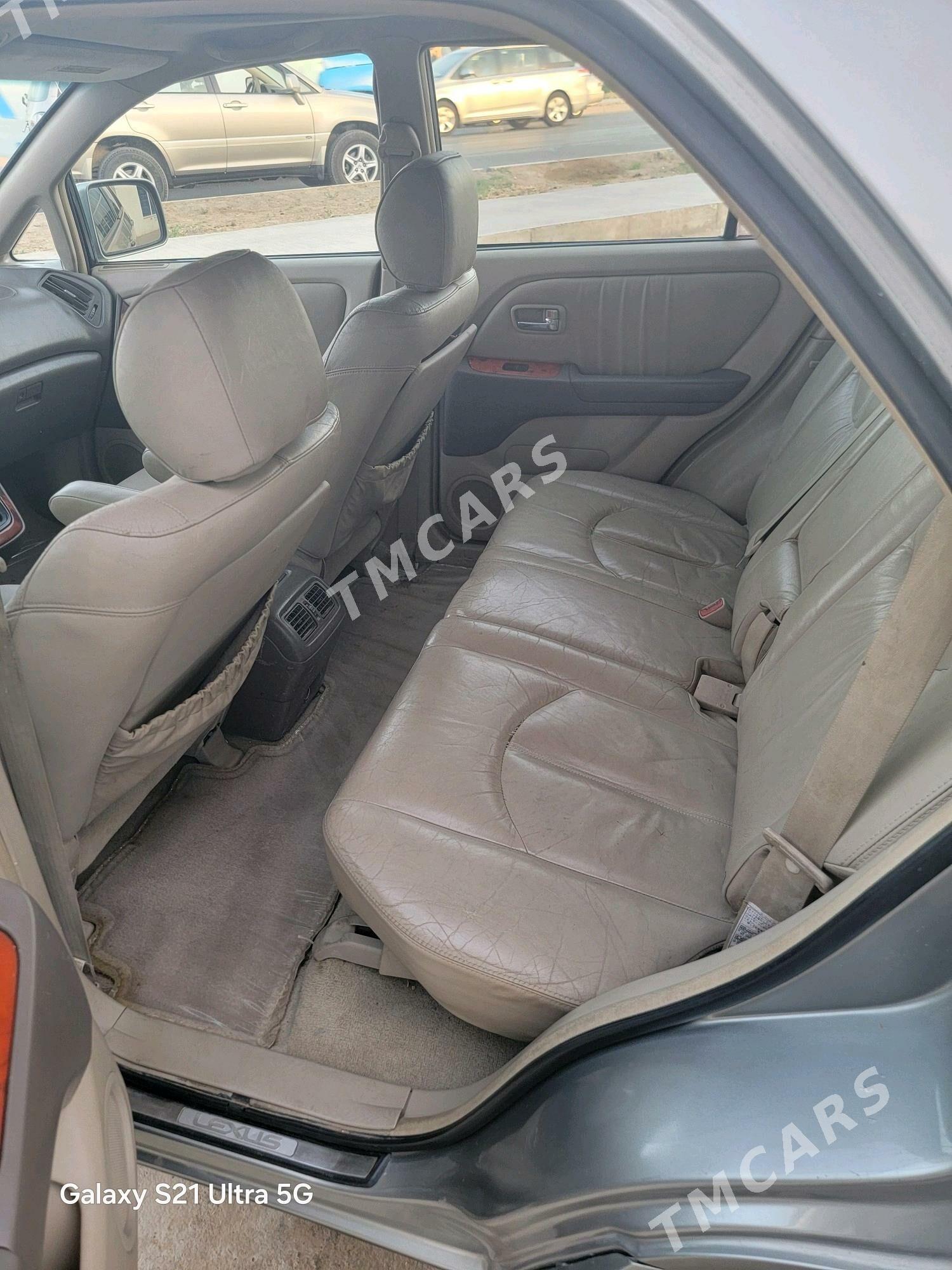 Lexus RX 300 2003 - 132 000 TMT - Мары - img 5