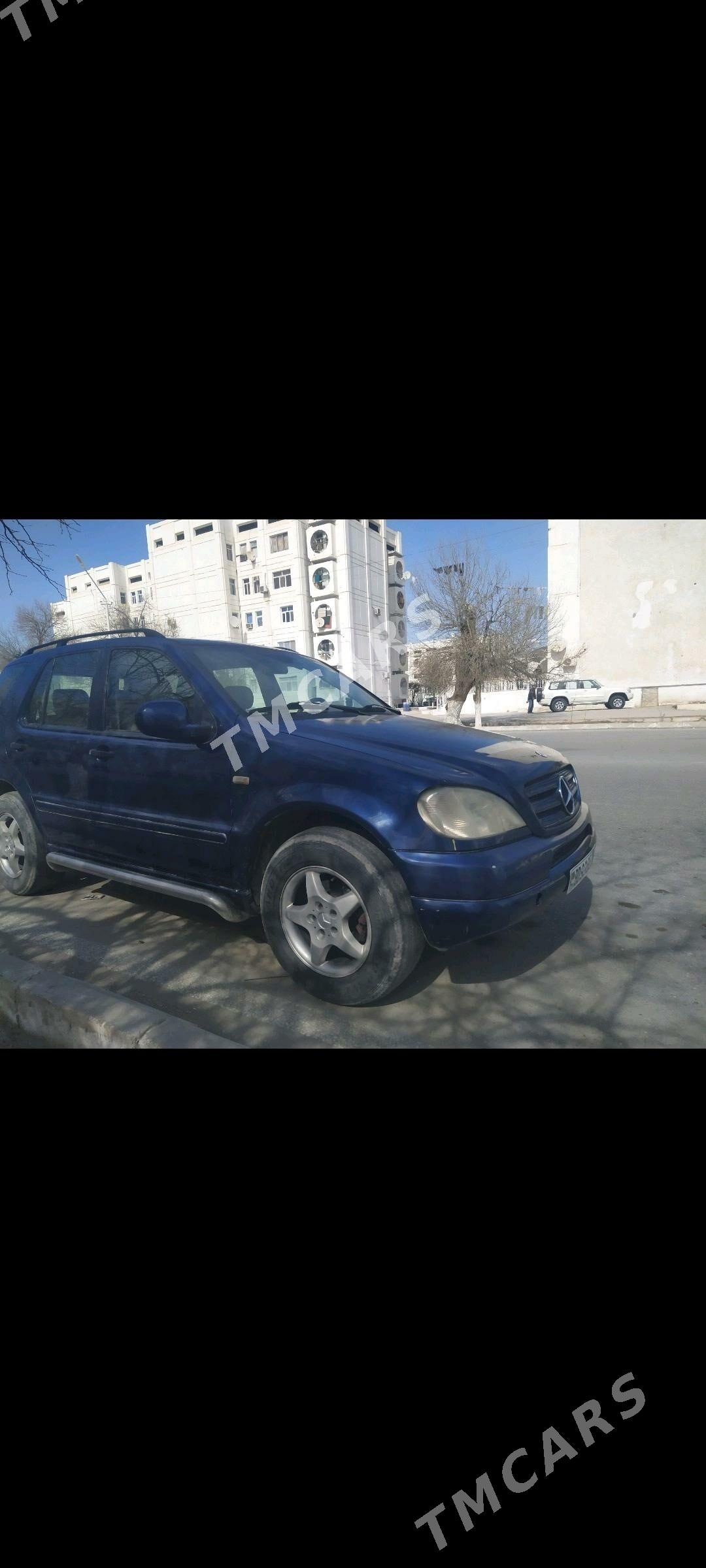 Mercedes-Benz ML350 2001 - 75 000 TMT - Балканабат - img 3