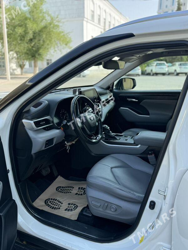 Toyota Highlander 2020 - 548 000 TMT - Ашхабад - img 8