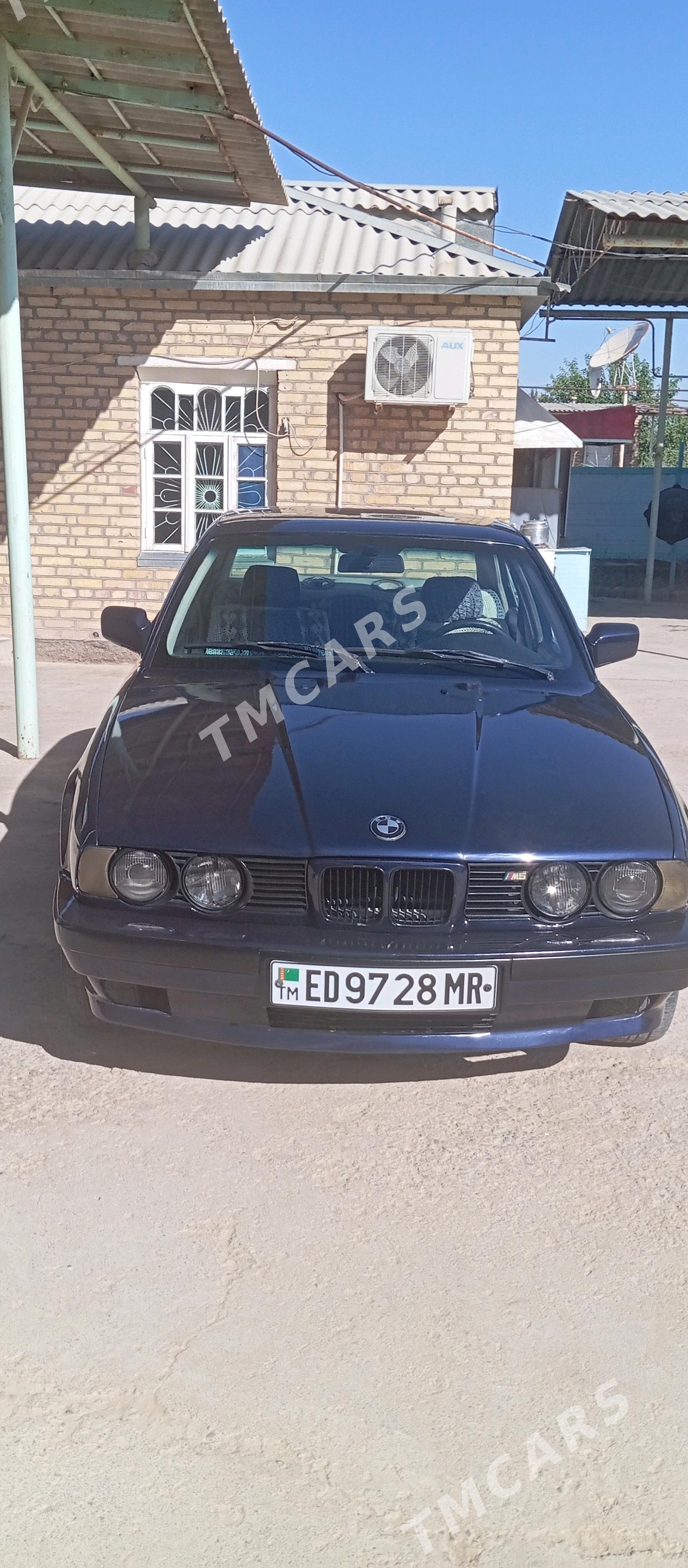 BMW 525 1990 - 34 000 TMT - Mary - img 1