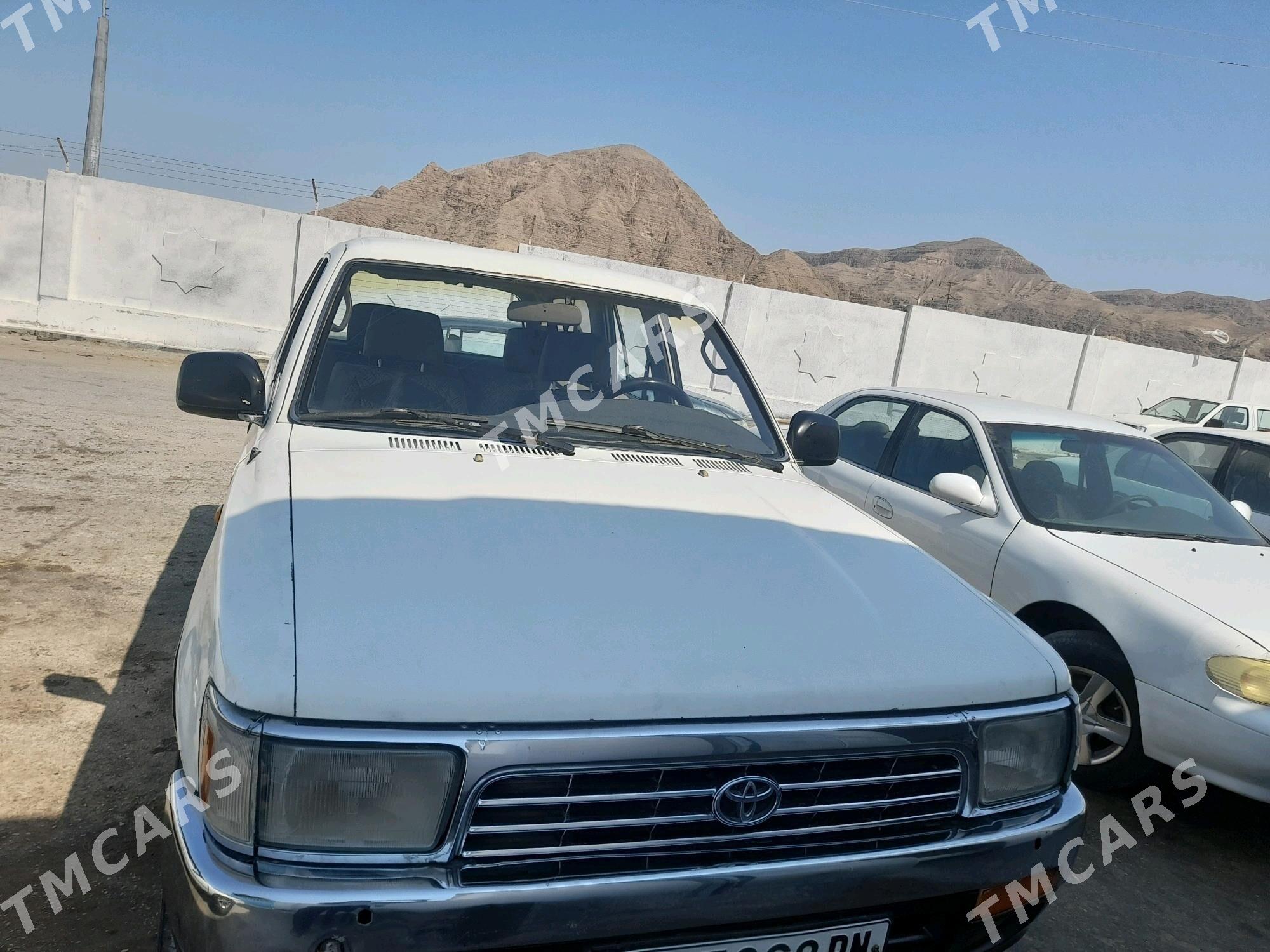 Toyota 4Runner 1993 - 60 000 TMT - Балканабат - img 2