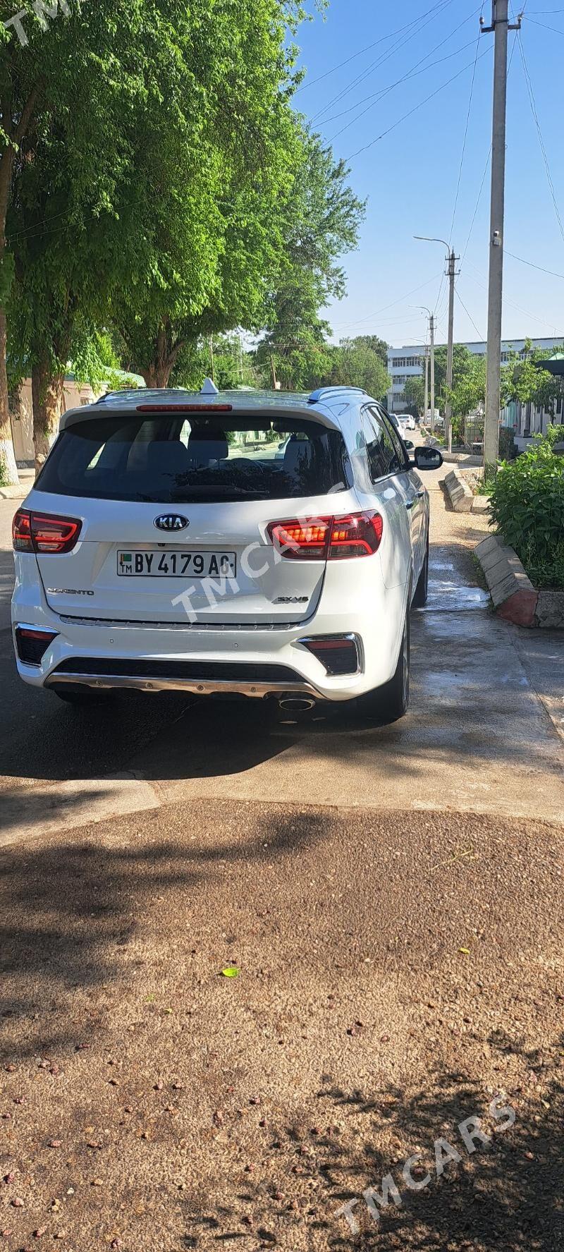 Kia Sorento 2019 - 380 000 TMT - Район ст. Аэропорта, ул. Гагарина - img 3