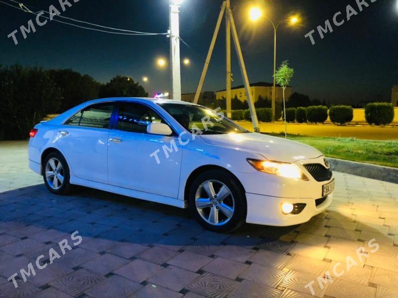 Toyota Camry 2011 - 190 000 TMT - Дашогуз - img 1