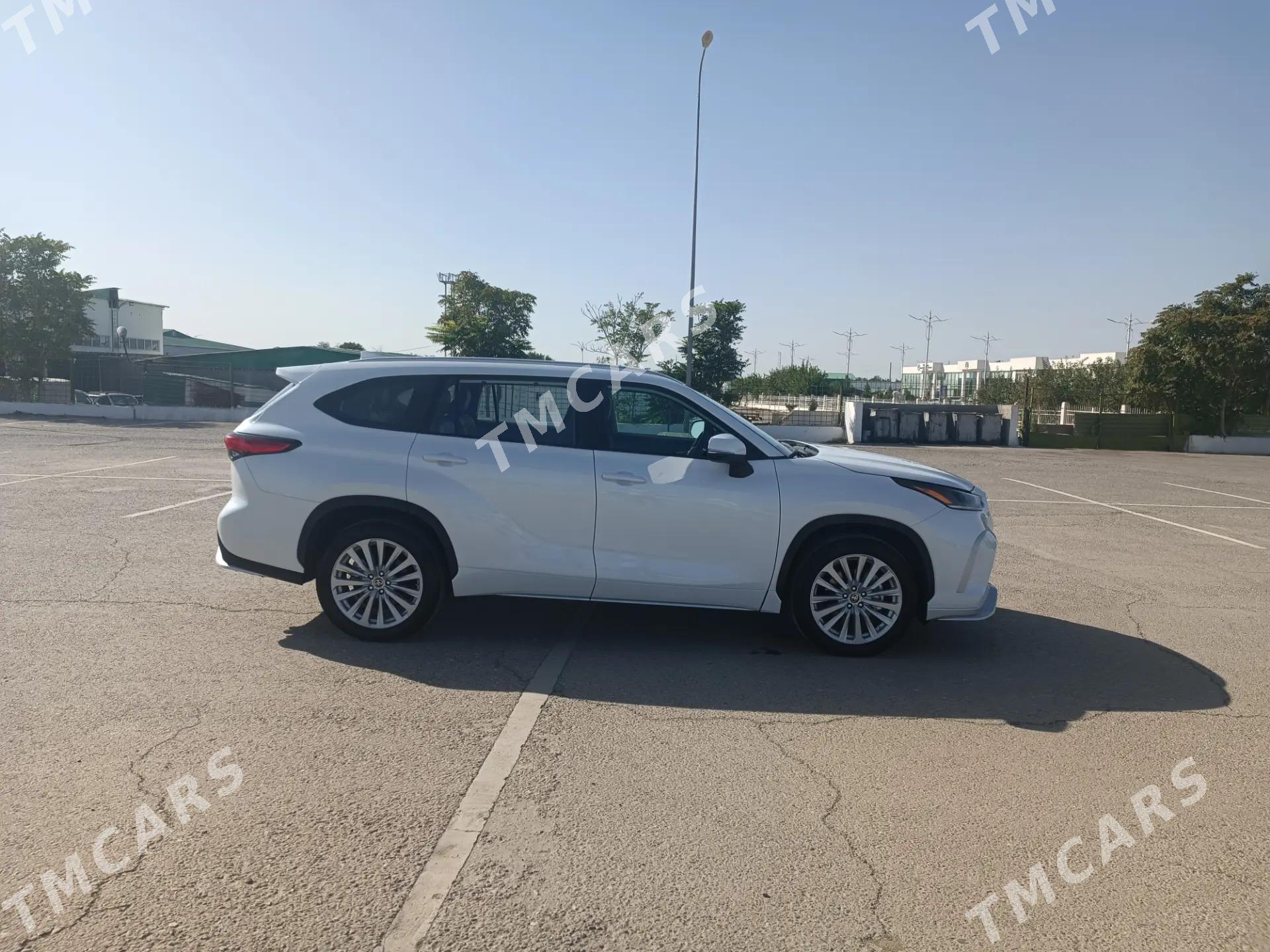 Toyota Highlander 2021 - 588 000 TMT - Мары - img 4