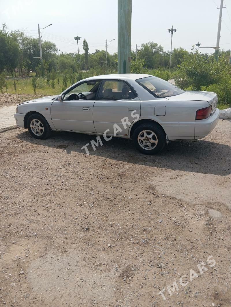 Toyota Vista 1995 - 29 000 TMT - Gazojak - img 8