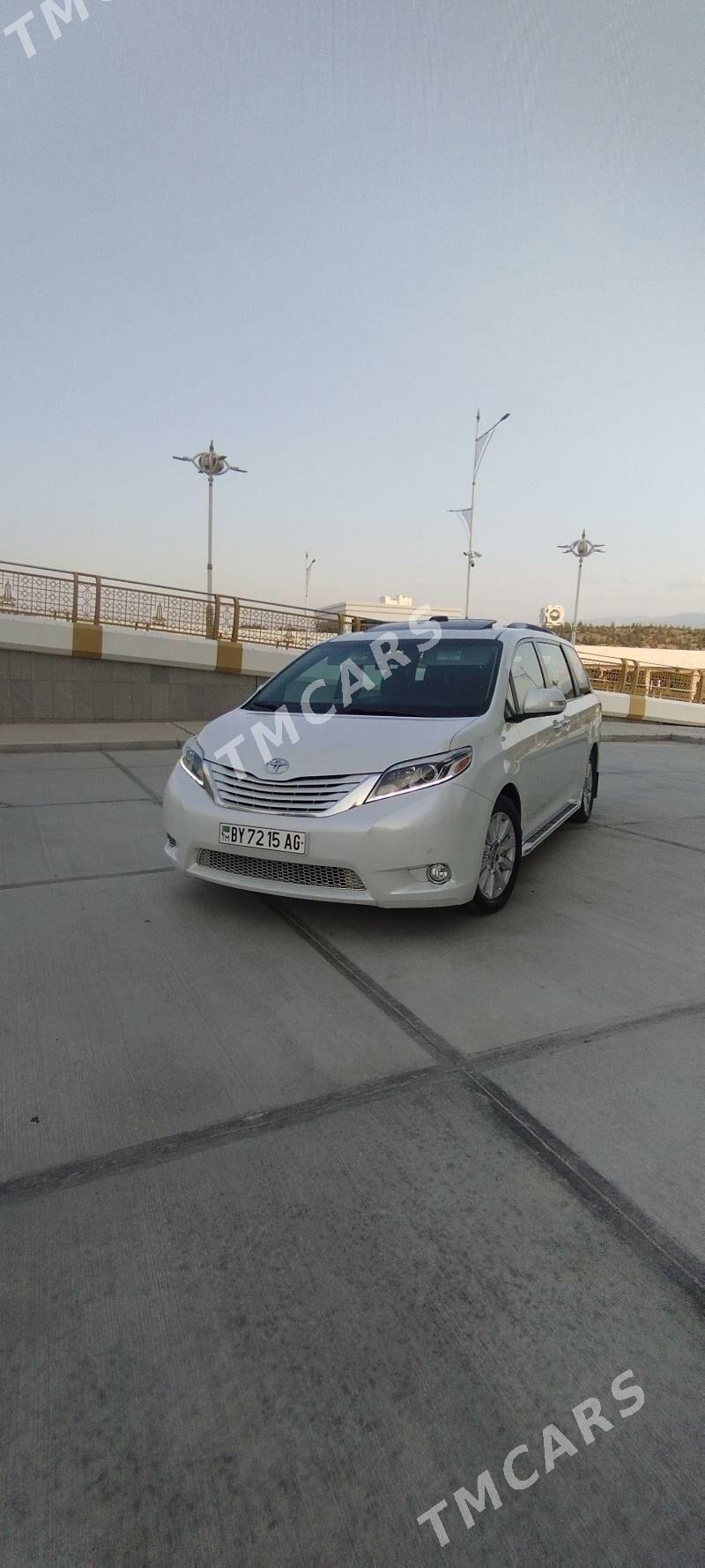 Toyota Sienna 2017 - 430 000 TMT - Ашхабад - img 2