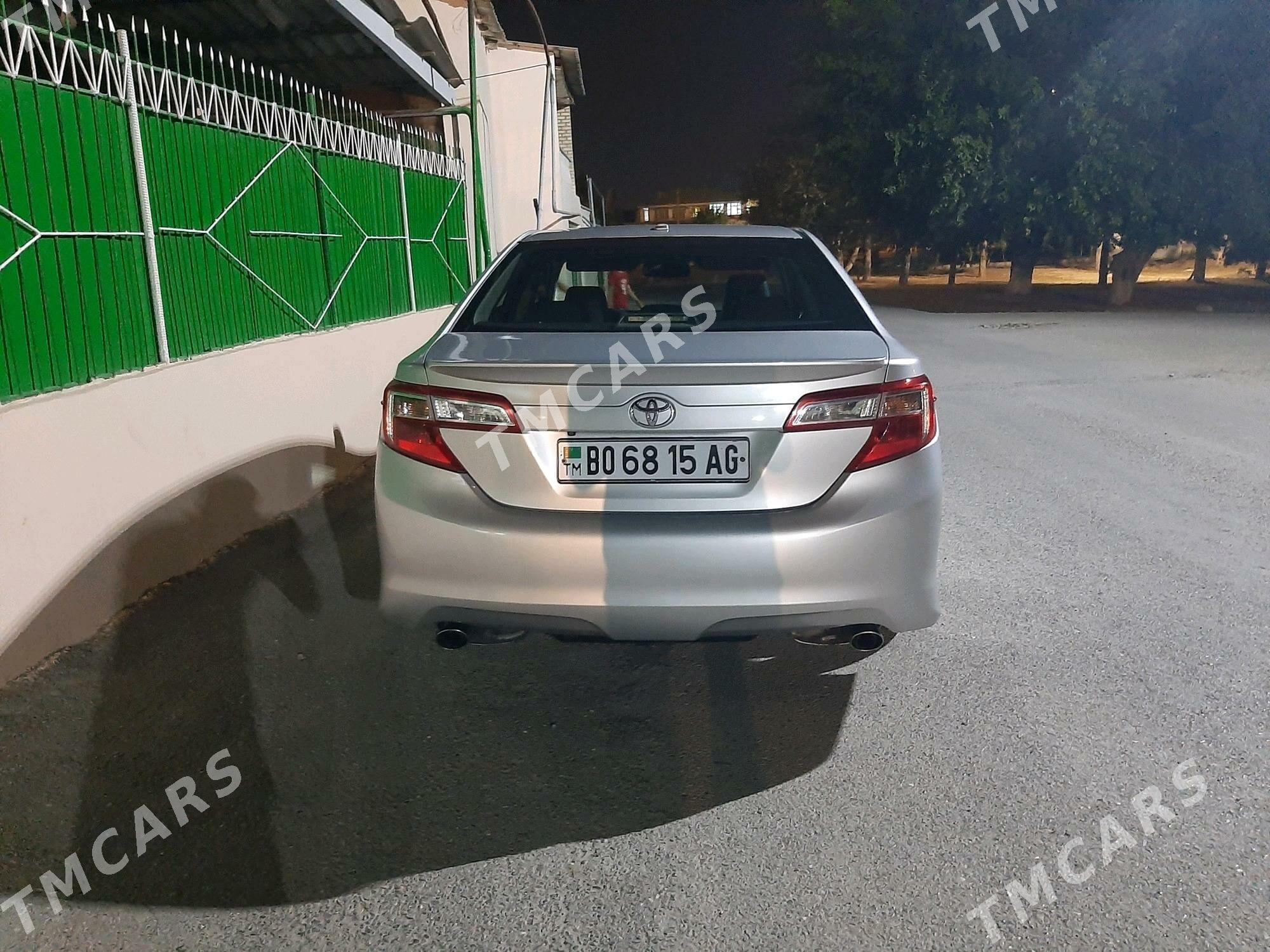 Toyota Camry 2012 - 215 000 TMT - Aşgabat - img 9