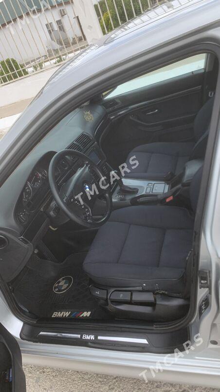 BMW E39 2000 - 110 000 TMT - Балканабат - img 2
