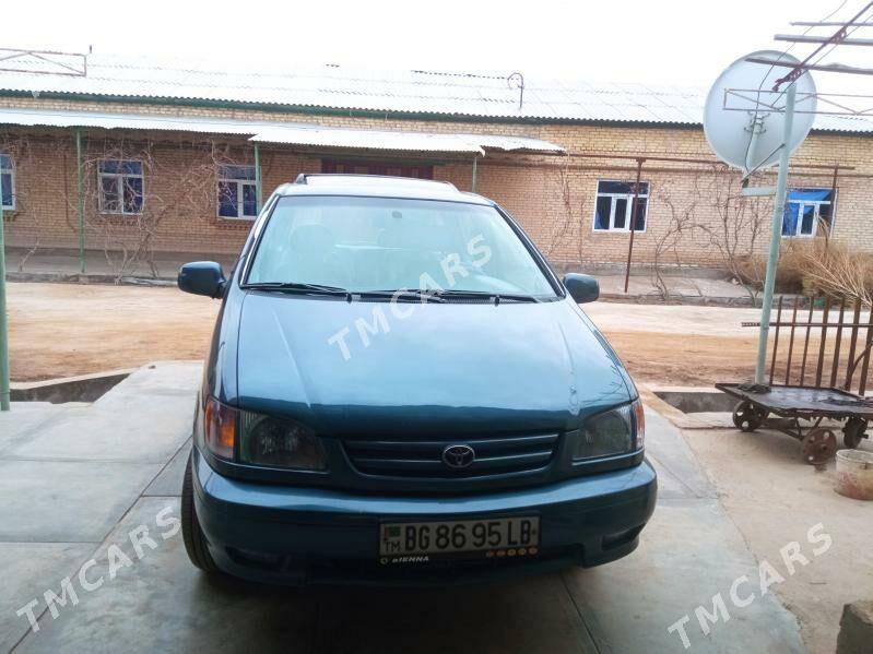 Toyota Sienna 2002 - 190 000 TMT - Туркменабат - img 5