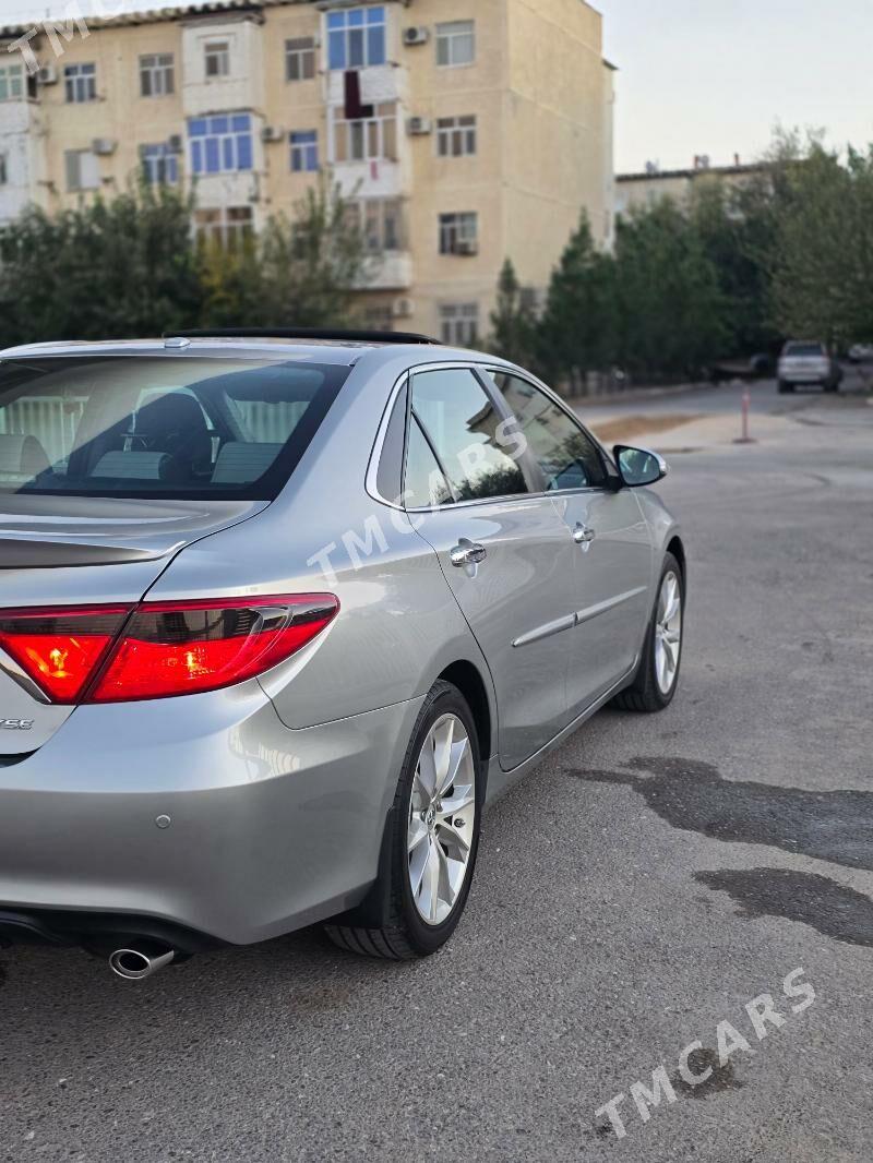 Toyota Camry 2015 - 280 000 TMT - 11 мкр - img 2