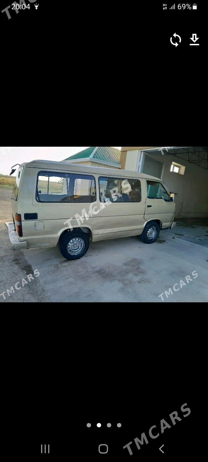 Toyota Hiace 1987 - 32 000 TMT - Сакарчага - img 2