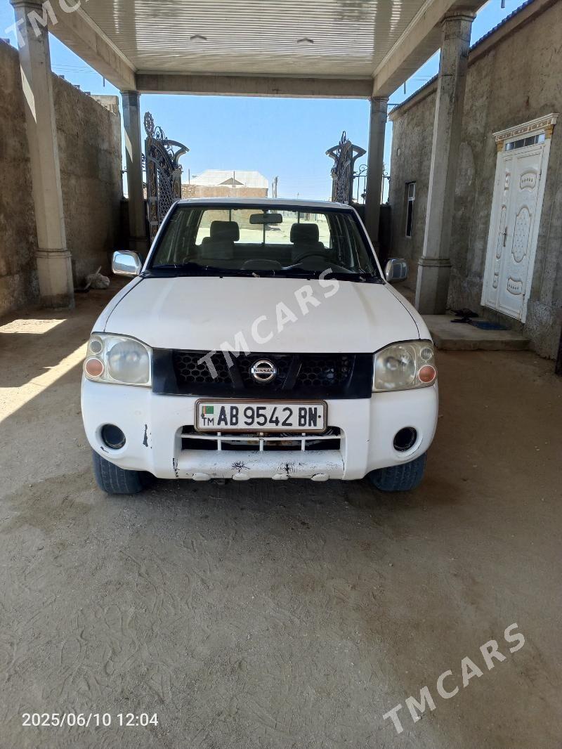 Nissan Navara 2005 - 80 000 TMT - Gumdag - img 5