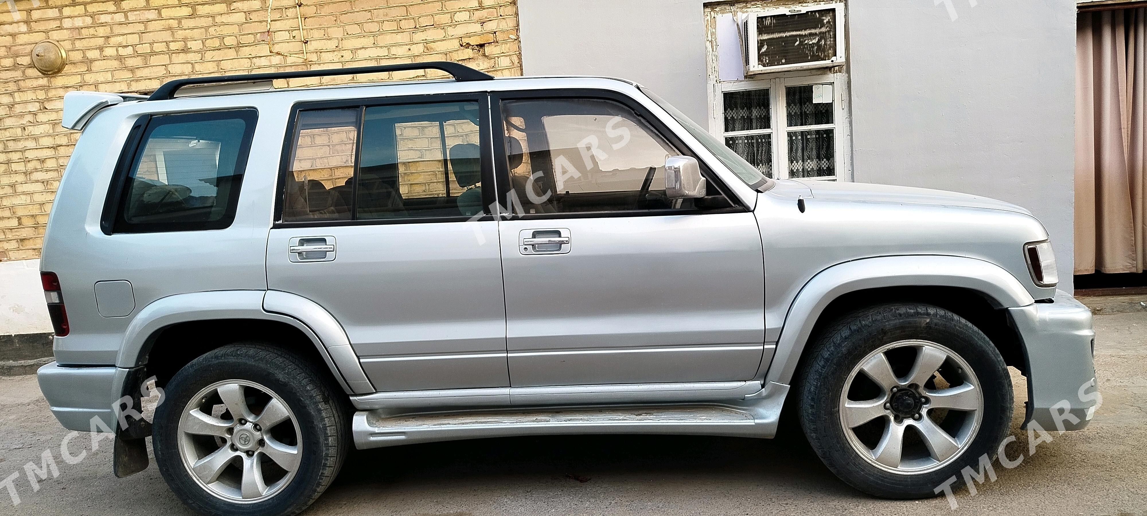 Isuzu Trooper 2000 - 100 000 TMT - Байрамали - img 3