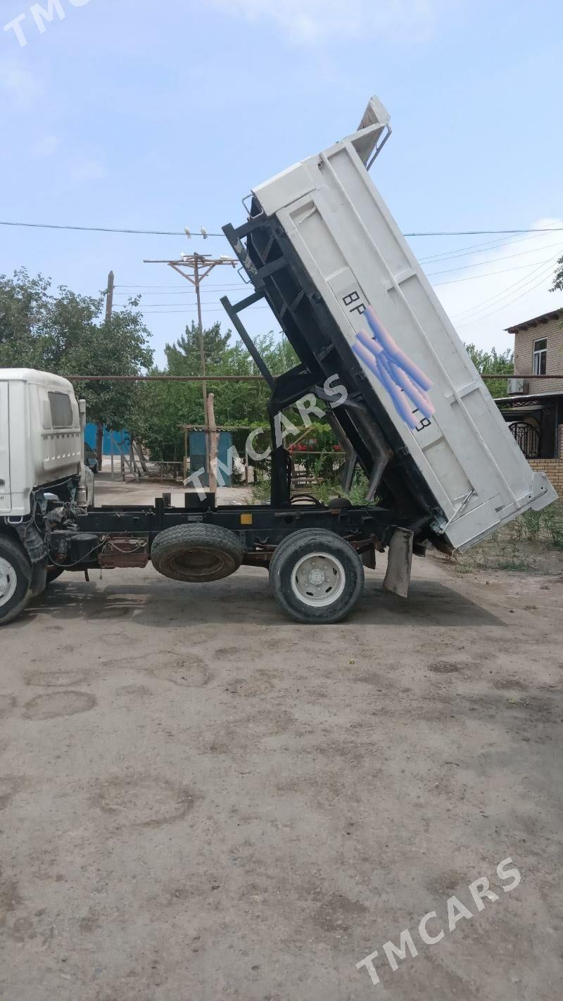Isuzu Forward 1991 - 115 000 TMT - Туркменабат - img 5
