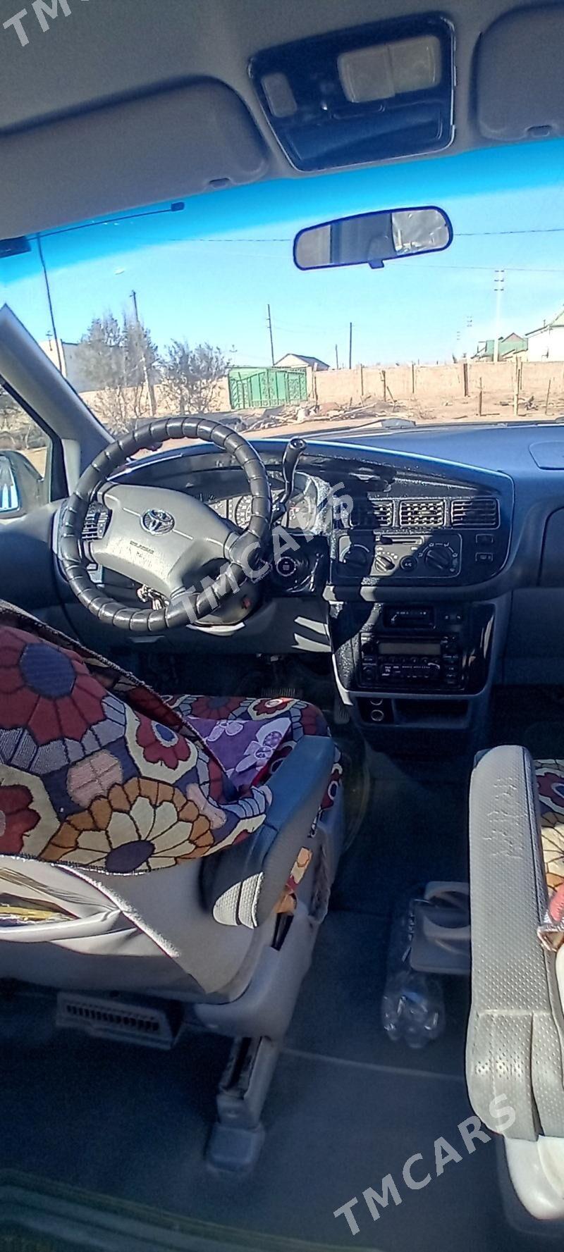 Toyota Sienna 2000 - 120 000 TMT - Etrek - img 5
