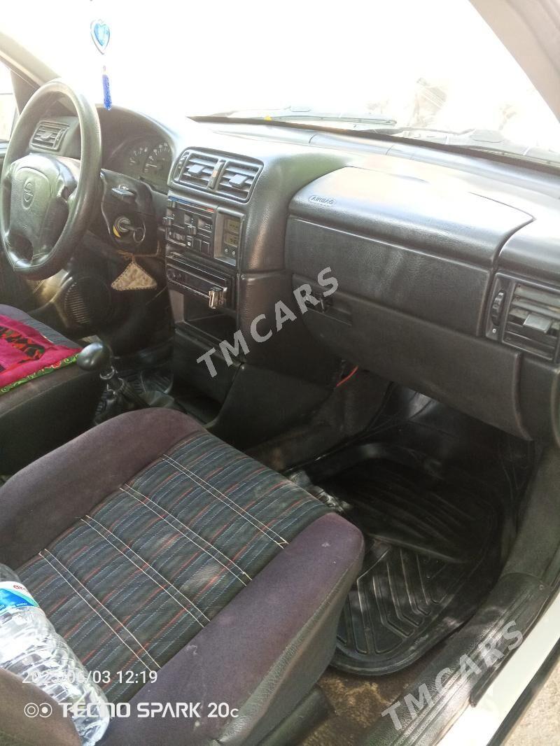 Opel Vectra 1993 - 60 000 TMT - Köneürgenç - img 2