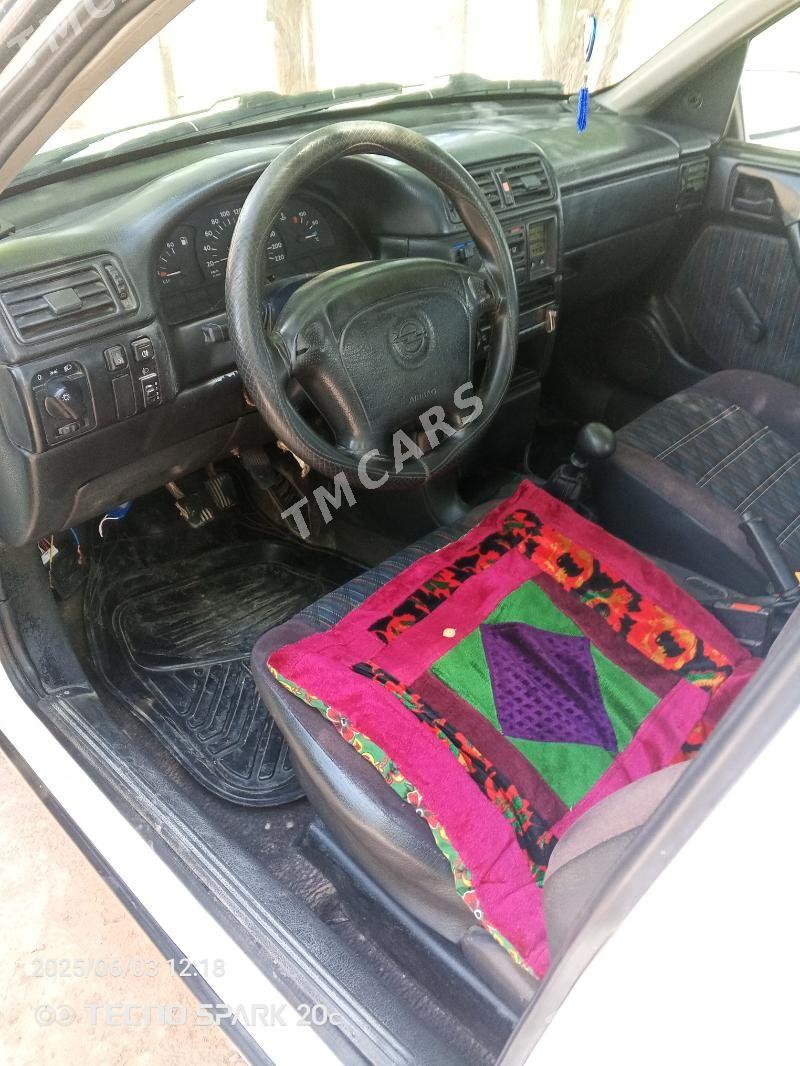 Opel Vectra 1993 - 60 000 TMT - Köneürgenç - img 10