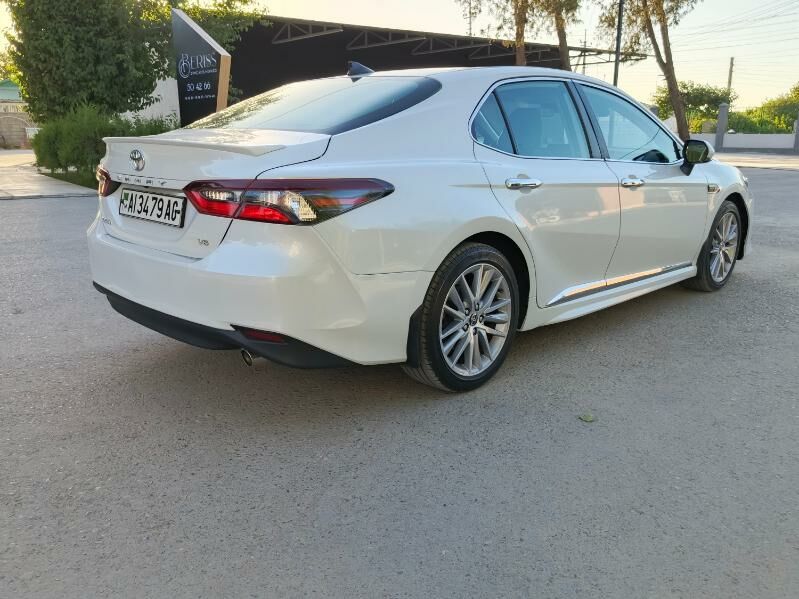 Toyota Camry 2022 - 315 000 TMT - Ашхабад - img 5