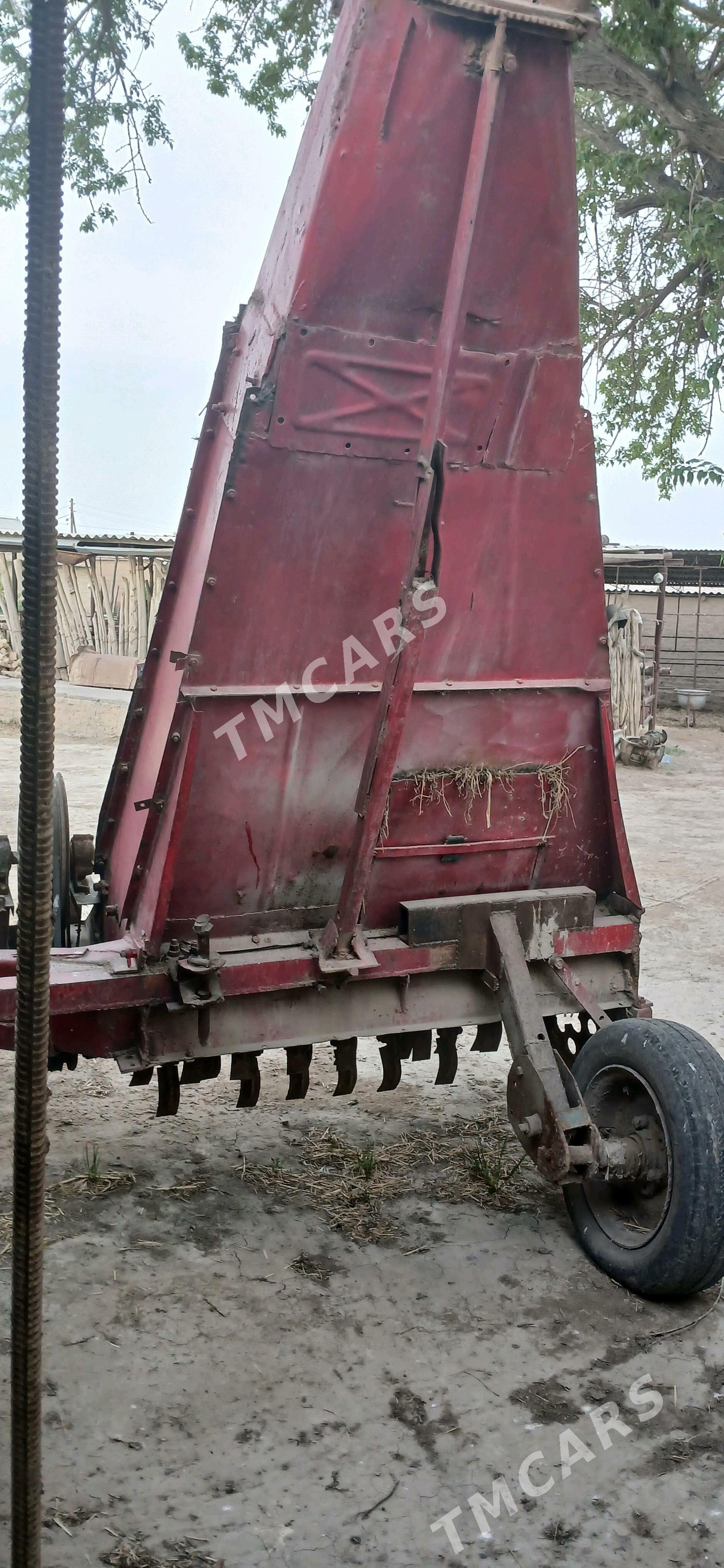 Traktor - Мургап - img 10