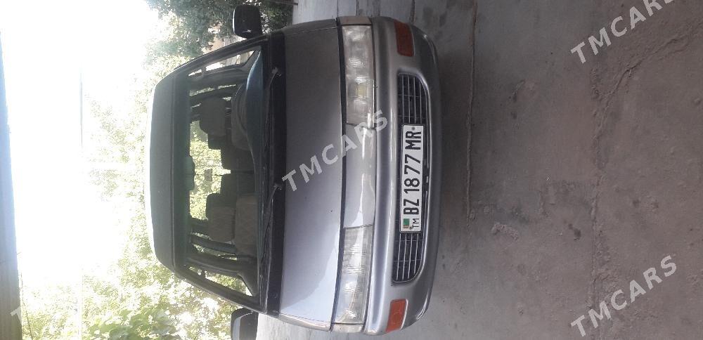 Toyota Hiace 1996 - 30 000 TMT - Мары - img 4