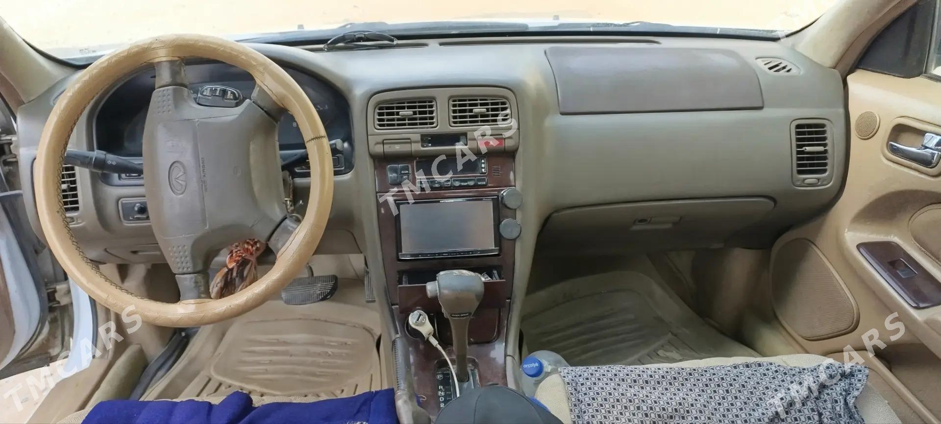 Infiniti Q 1999 - 60 000 TMT - Чоганлы - img 8