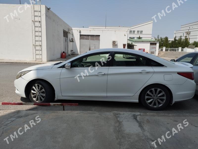 Hyundai Sonata 2010 - 135 000 TMT - Ашхабад - img 3