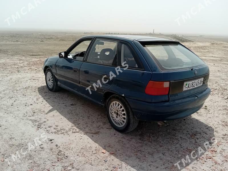 Opel Astra 1992 - 30 000 TMT - Tejen - img 7
