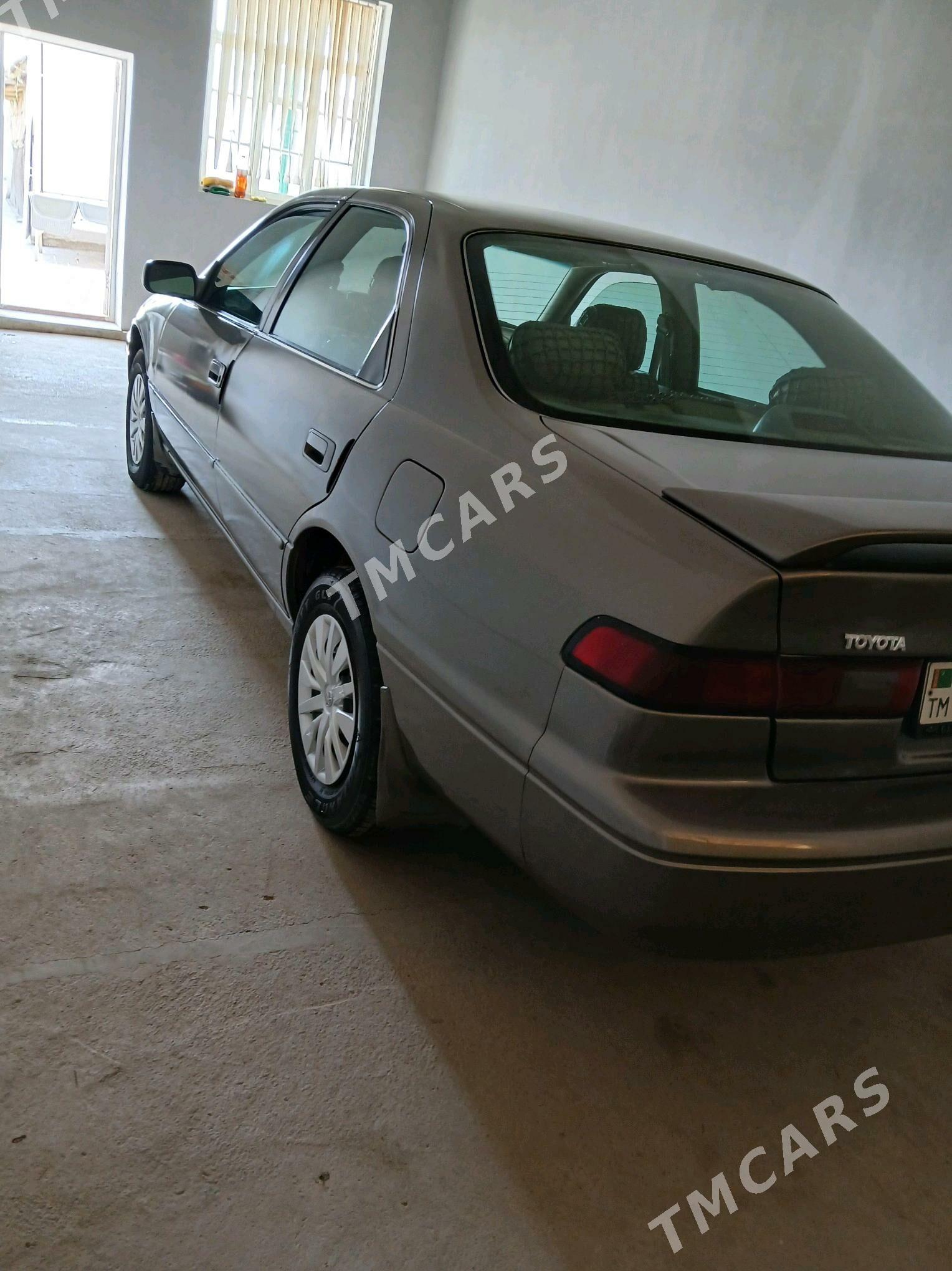Toyota Camry 1999 - 115 000 TMT - Daşoguz - img 6