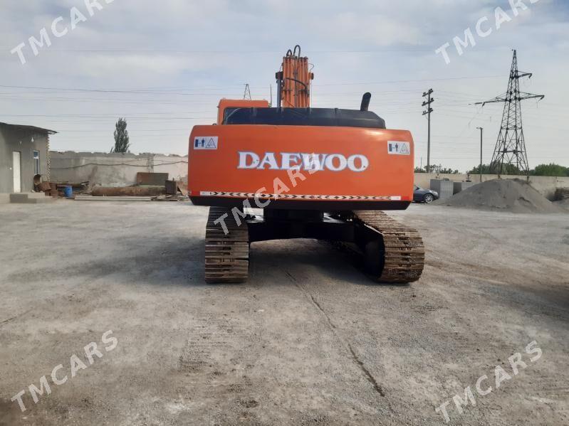 Caterpillar Dozer 2001 - 900 000 TMT - Саят - img 3