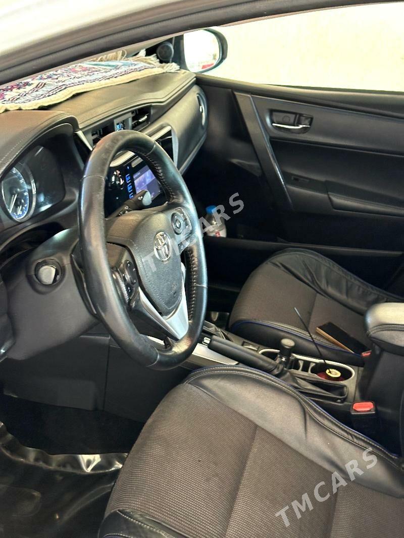 Toyota Corolla 2019 - 210 000 TMT - Aşgabat - img 2