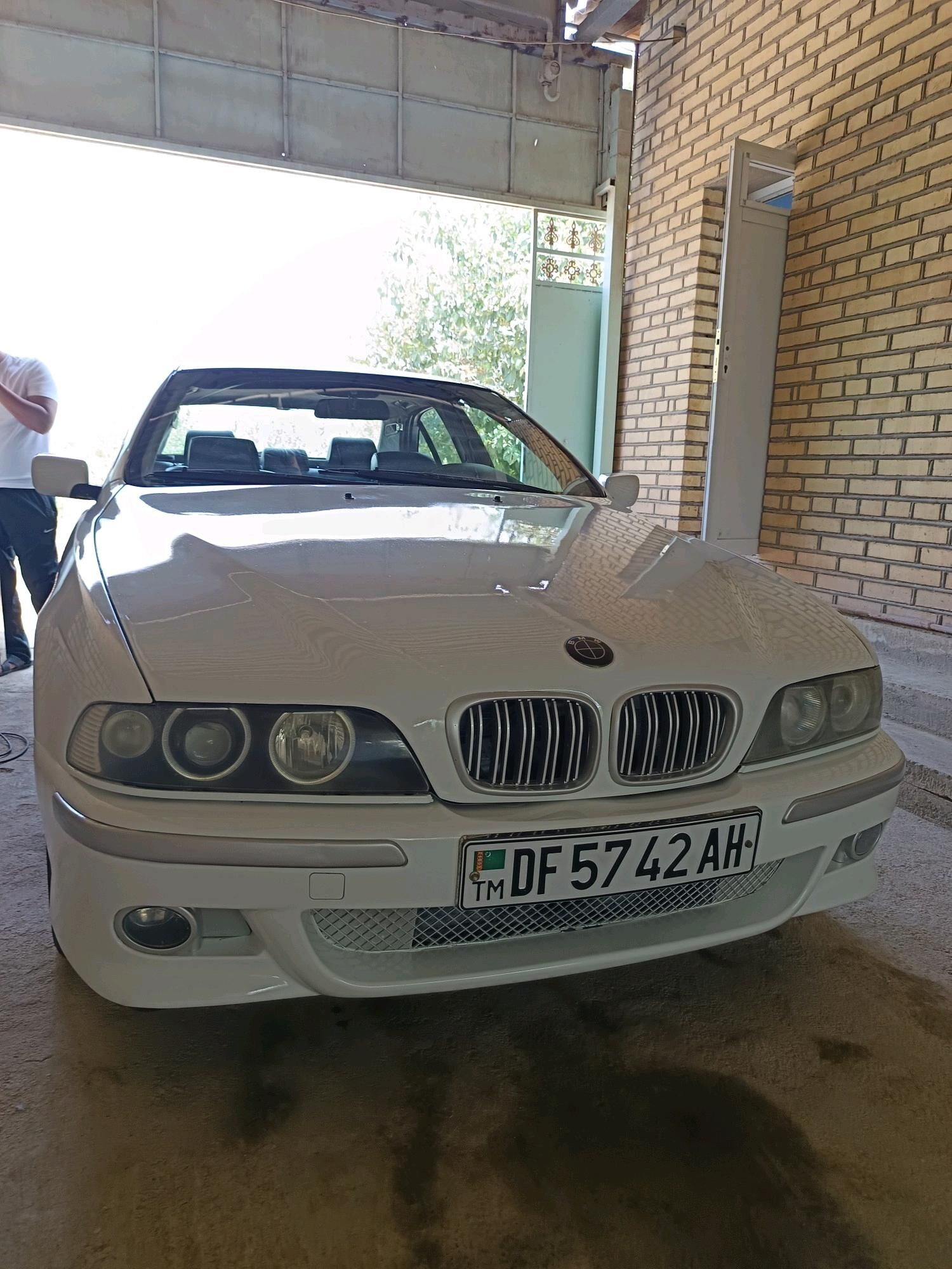 BMW E39 1996 - 75 000 TMT - Теджен - img 6