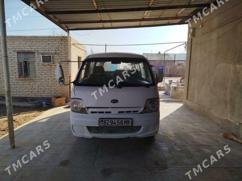 Toyota Hiace 2005 - 60 000 TMT - Каракумский этрап - img 6