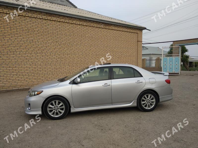 Toyota Corolla 2010 - 140 000 TMT - Мары - img 2