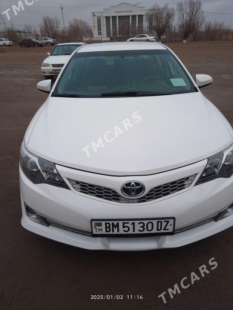 Toyota Camry 2012 - 220 000 TMT - Daşoguz - img 4