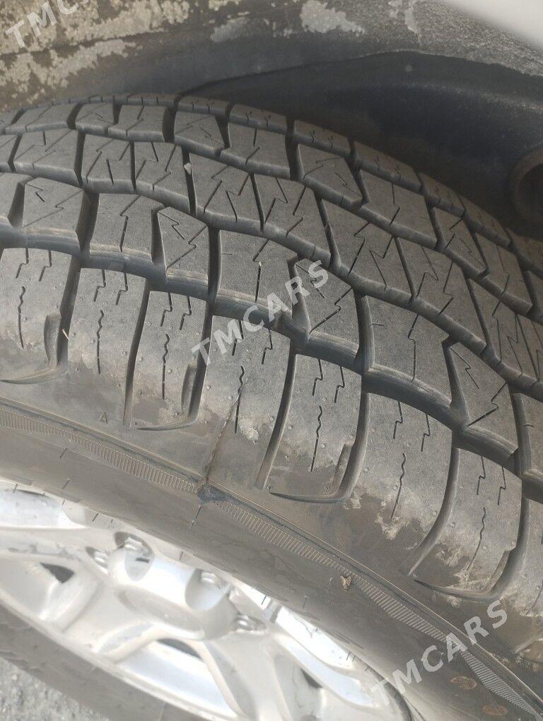 Toyota 4Runner 2000 - 125 000 TMT - Bereket - img 5