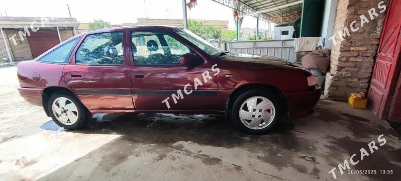 Opel Vectra 1992 - 36 000 TMT - Дашогуз - img 5