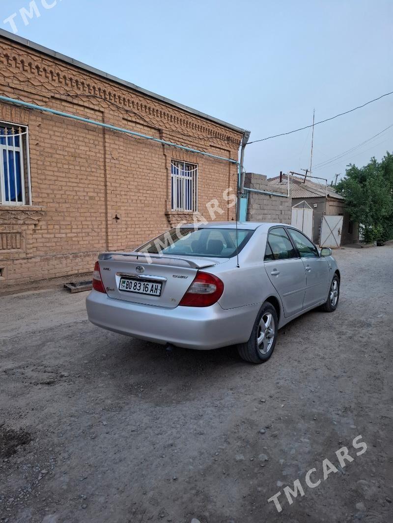 Toyota Camry 2002 - 126 000 TMT - Теджен - img 3