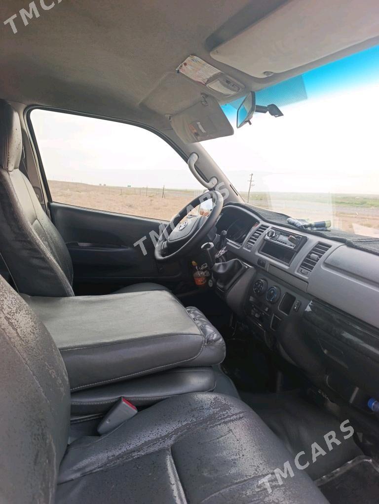 Toyota Hiace 2009 - 255 000 TMT - Ak bugdaý etraby - img 2