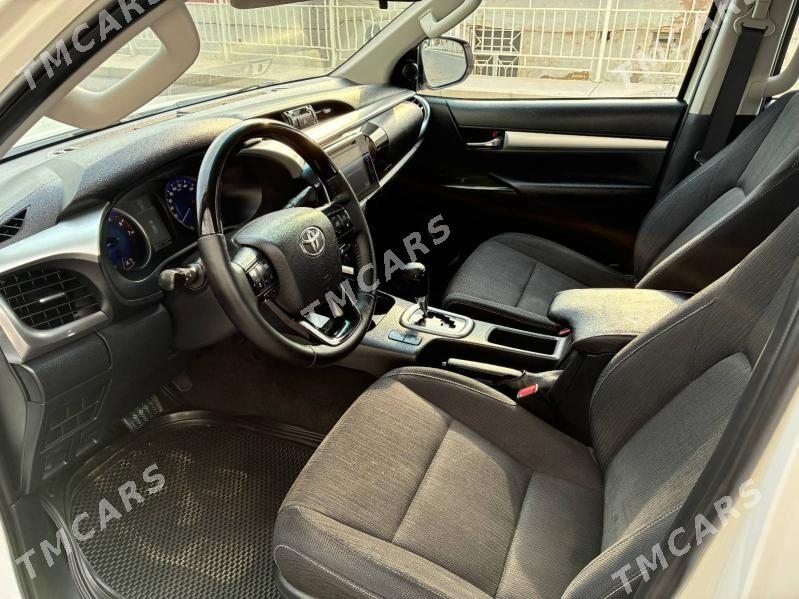 Toyota Hilux 2016 - 450 000 TMT - Мары - img 6