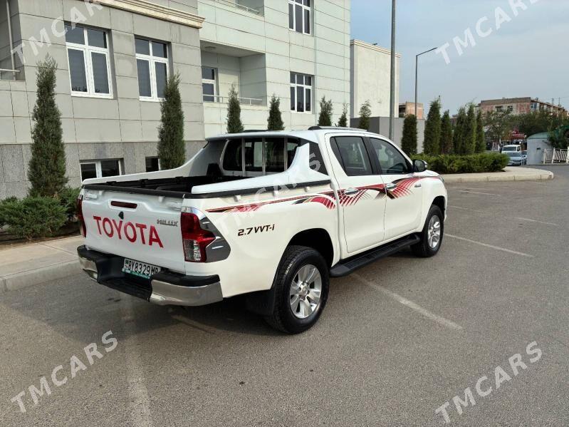 Toyota Hilux 2016 - 450 000 TMT - Мары - img 5
