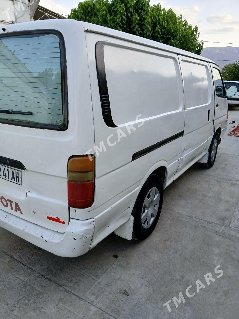 Toyota Hiace 1999 - 70 000 TMT - Бахарден - img 2