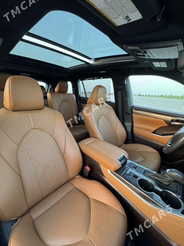 Toyota Highlander 2022 - 690 000 TMT - Ашхабад - img 9