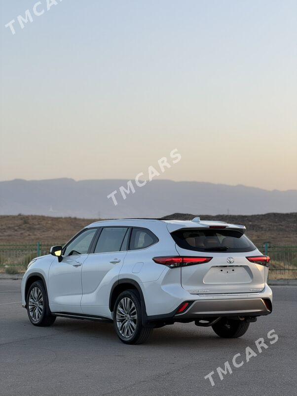Toyota Highlander 2022 - 690 000 TMT - Ашхабад - img 2